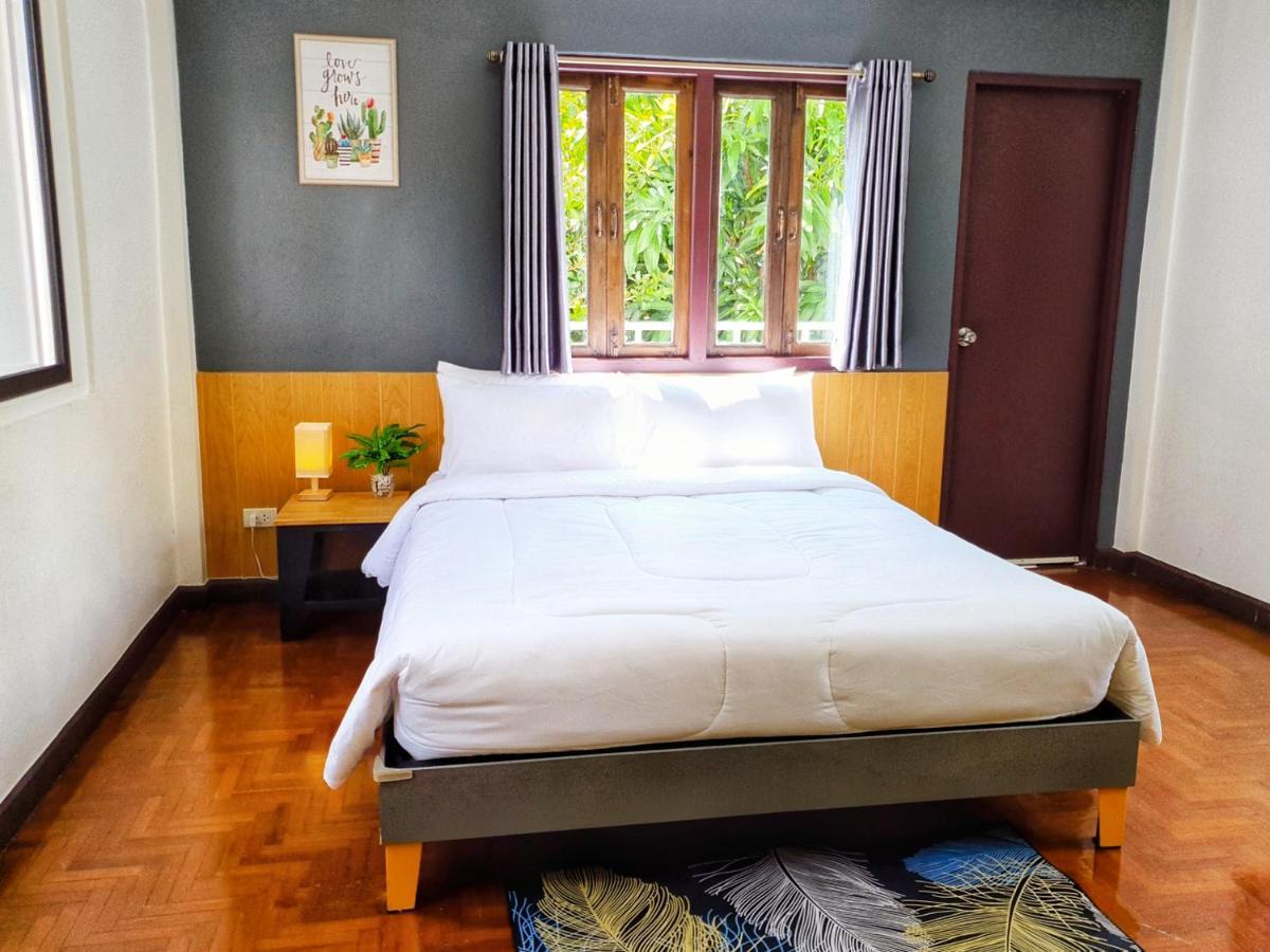 Doodle Lodge Chiang Mai Exterior photo